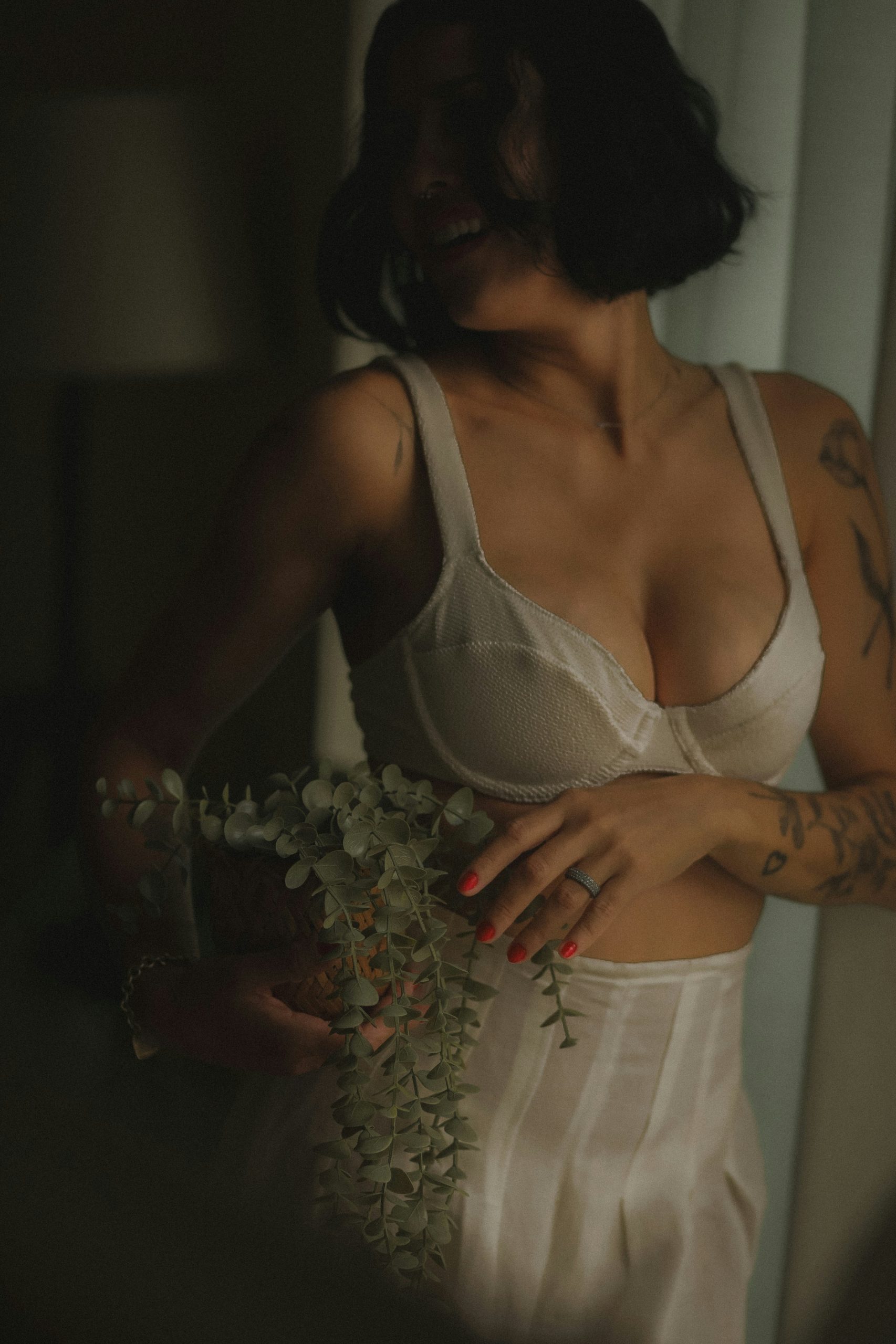 Ultimately, the art of undressing an outfit is about making every piece count, from the sleek base layer to the dramatic outerwear.