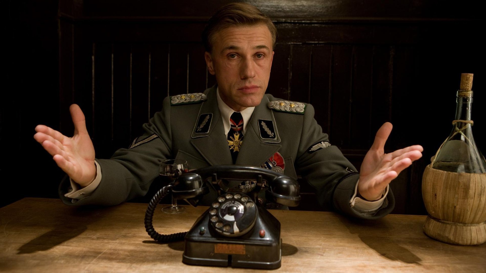 Christoph Waltz — Hans Landa (Inglourious Basterds, 2009)