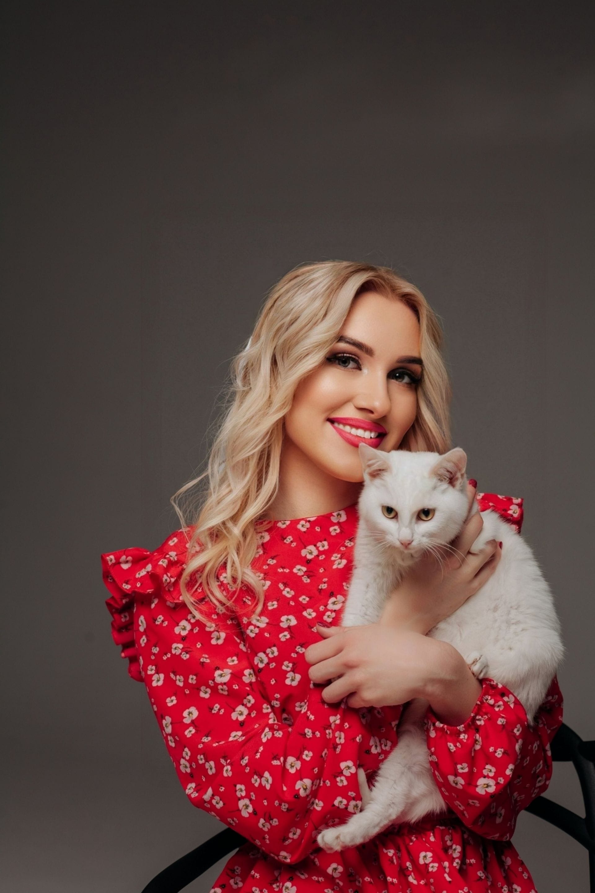 Pet Wellness: Holistic Health and Premium Care for Your Furry Companions