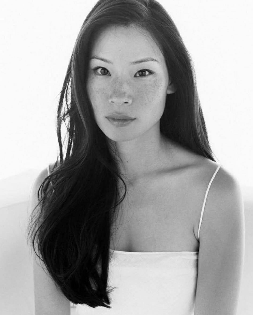 Lucy Liu in 1999: The Breakthrough Year That Revealed a Future Hollywood Icon