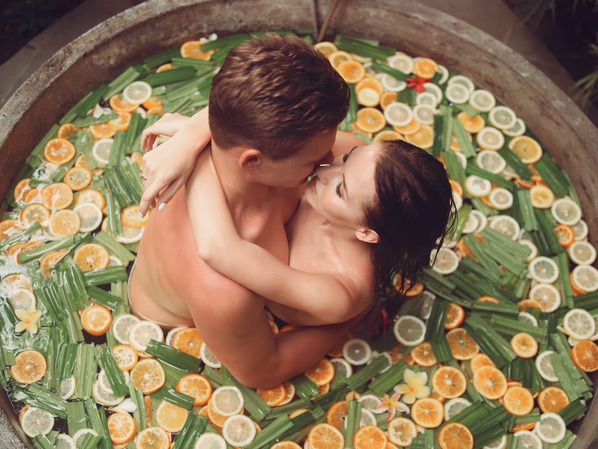7 Sophisticated Ways to Reclaim the Spark After the Honeymoon Phase Fades