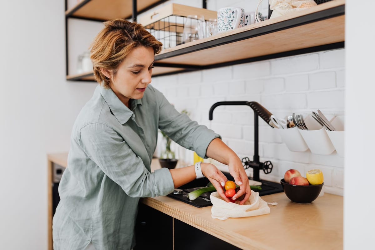 Meal Prep for Busy Professionals: 5 Days of Healthy Lunches in 1 Hour