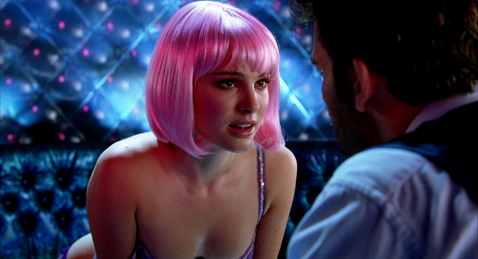 Natalie Portman as Alice Ayres in Closer