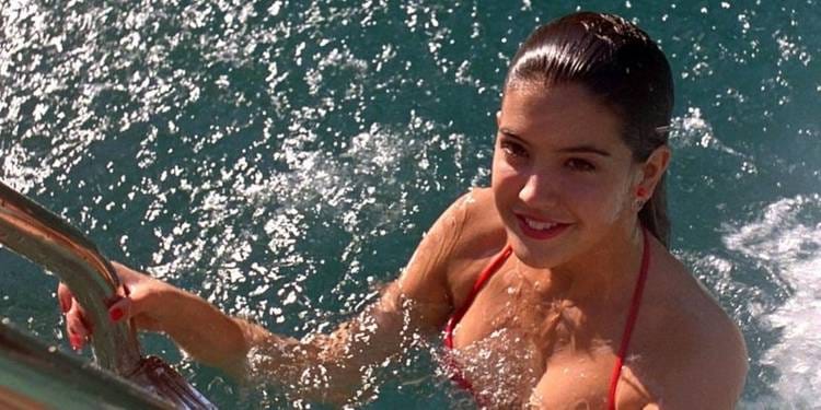 Phoebe Cates Turns 63: Celebrating an Enduring Star of 1980s Cinema
