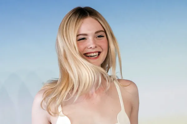 Elle Fanning: The Ethereal Bombshell Redefining Beauty, Sensuality