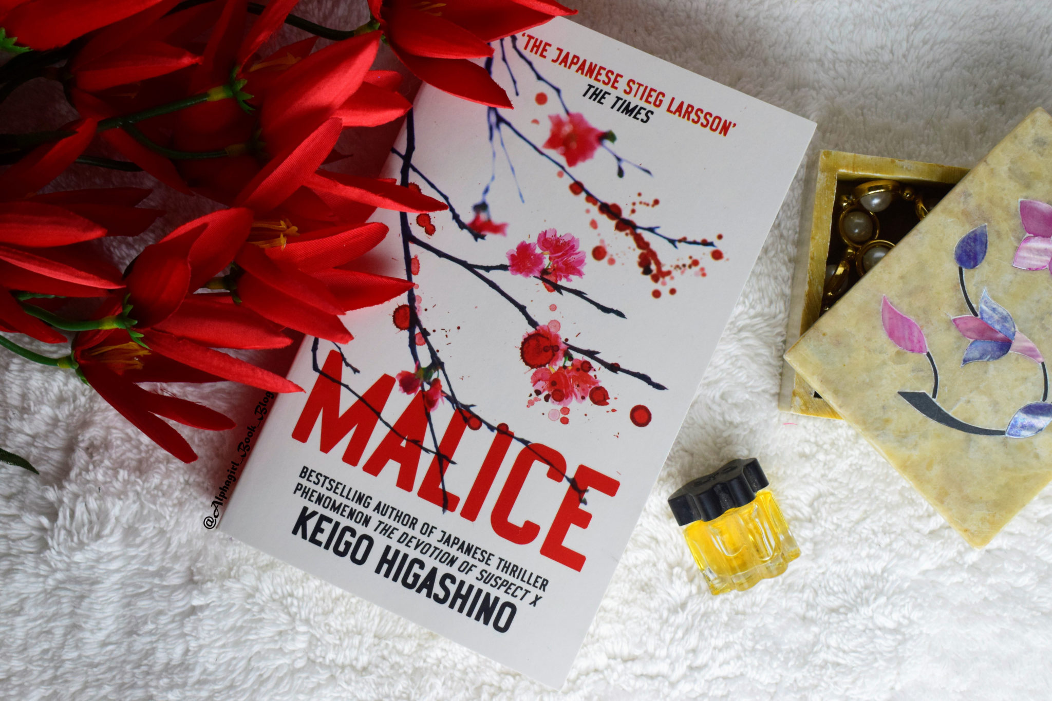 A Deep Dive into "Malice" by Keigo Higashino: The Art of Deception and ...