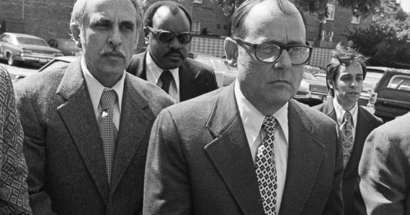 The 1972 Watergate Break-In: The Burglary That Toppled a Presidency