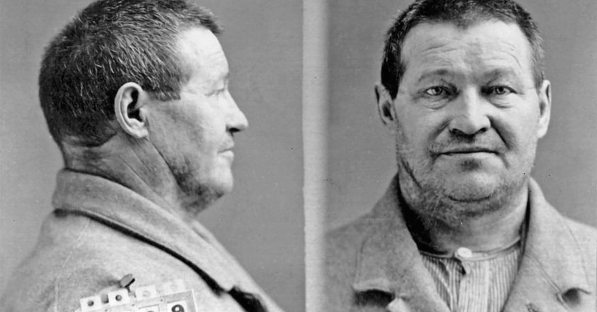 The Sausage King of Chicago: Murder, Madness, and the Haunting of Louisa Luetgert