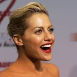 Gone Too Soon: Remembering Brittany Murphy on Her 48th Birthday — A Shining Star Lost to Hollywood’s Darkest Shadows