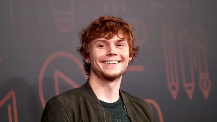 Blink and You’ll Miss Him: A Birthday Celebration of Evan Peters